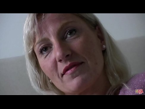 ❤️ A mãe que todos fodemos ... Senhora, comporte-se! Porno vídeo em nós
